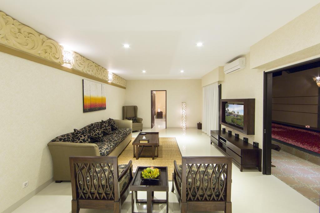 Flamingo Dewata Pool Villa Uluwatu 部屋 写真